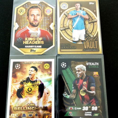 Topps Football 2025/26 Collectible Lot 4 Special Limited Edition Cards