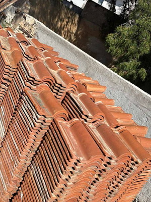 Roof tiles new, 500+ pieces