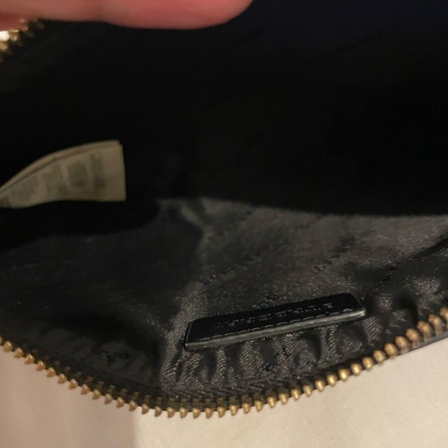 Burberry authentic bag like new