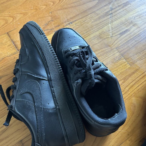 Nike Air Force sneakers like new, size 39, black