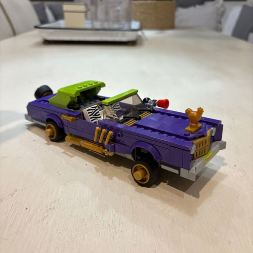 Lego The Joker Notorious Lowrider set 70906