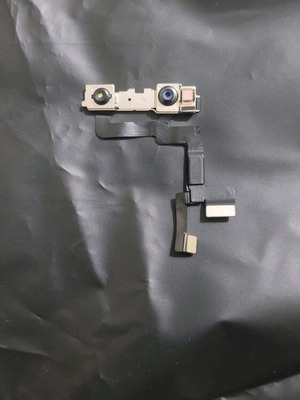 iphone 11 front camera