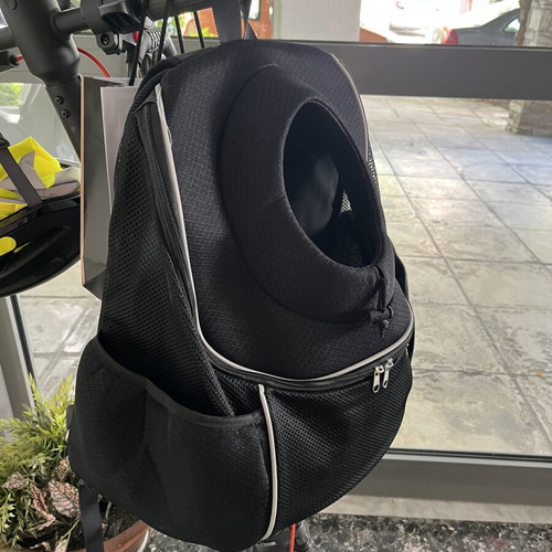 Dog carrier backpack like new, used twice