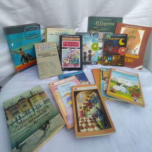 Teen and children's books used