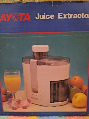 Sayota Japanese juice extractor new with complete packaging