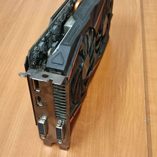 Κάρτα γραφικών Gigabyte GTX 1060 3GB σαν καινούργια