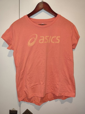 T-shirt κοραλί Asics medium μεταχειρισμένο