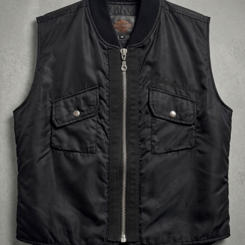 Harley-Davidson motorcycle vest, size M, embossed buttons and embroidery