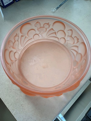 Vintage glass fruit bowl with embossed designs, like new