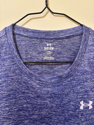 Under Armour sports shirt new, size small, blue