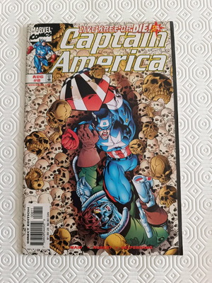 Captain America #8 Vol 3 (1998) like new condition