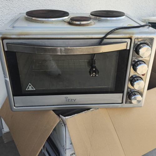 Electric oven Izzy, fully functional