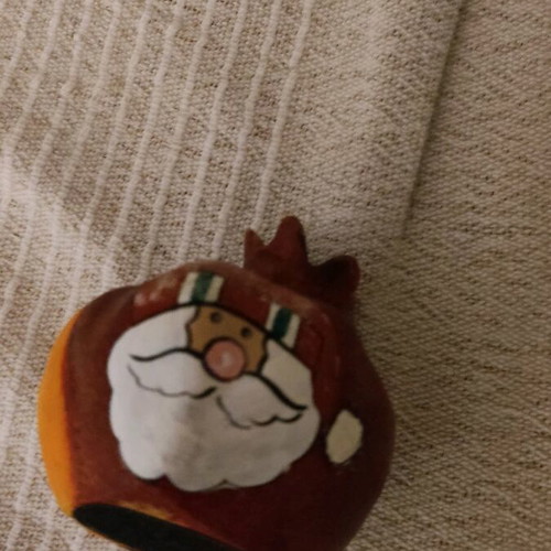 Ceramic pomegranate hand-painted, like new