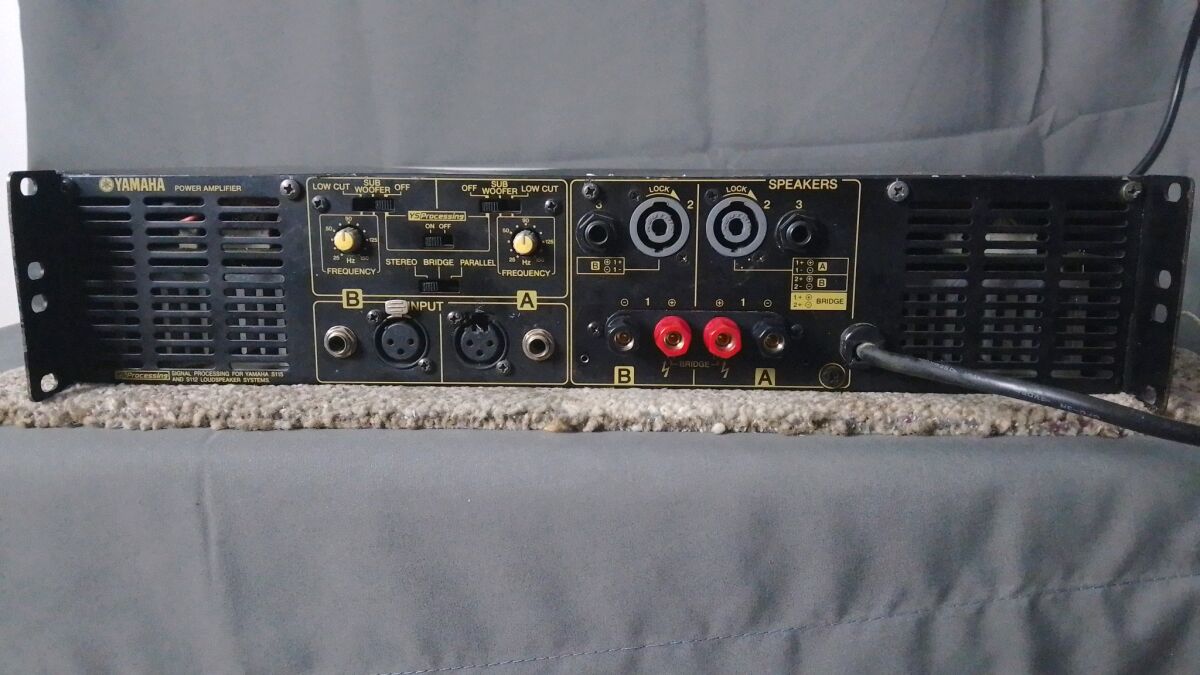 Yamaha P7000S power amplifier used,… - € 350,00 - Vendora.cy