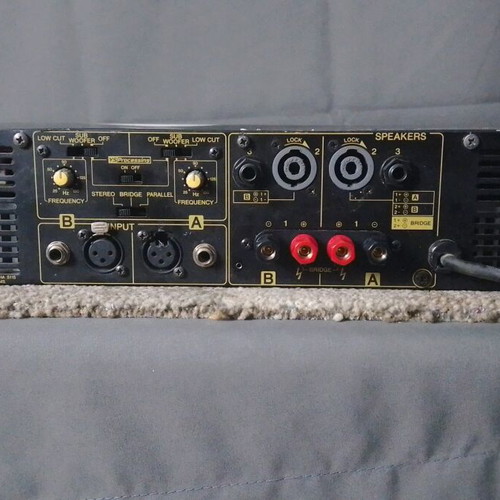 inquire about availability Yamaha P7000S Amplifier 700W-8Ω/channel 2 channels YS Processing.