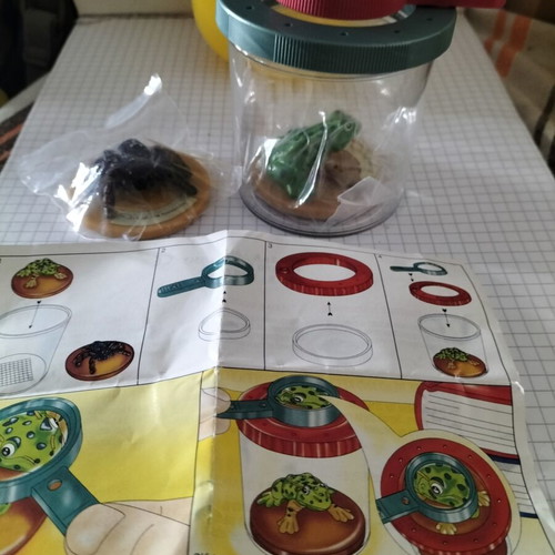 Kinder Surprise toys like new, various