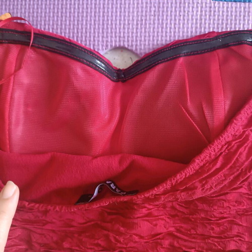 Paranoia medium red dress like new with belt