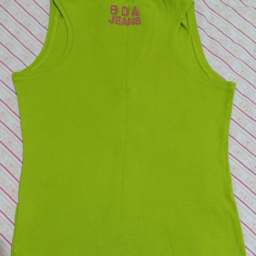 Body Action sleeveless shirt like new, lime green, Y2K vintage style
