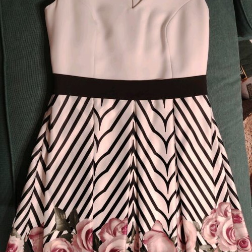 Manolo formal dress new, size large, black and white