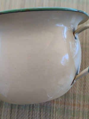 Vintage enamel night container made in Yugoslavia, like new