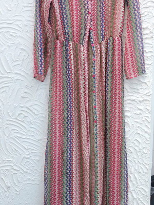 Maxi dress one size pink with buttons, kaftan style