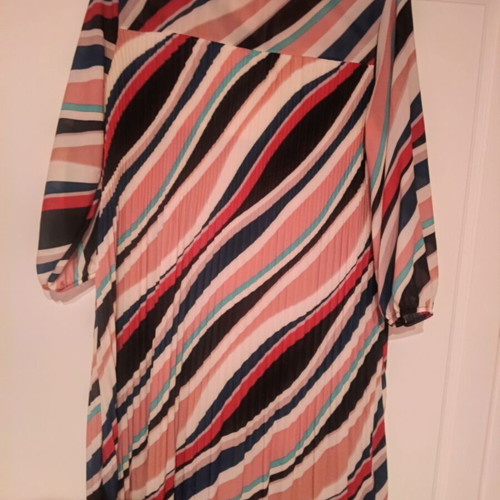 Women's dress new, multicolor, size L