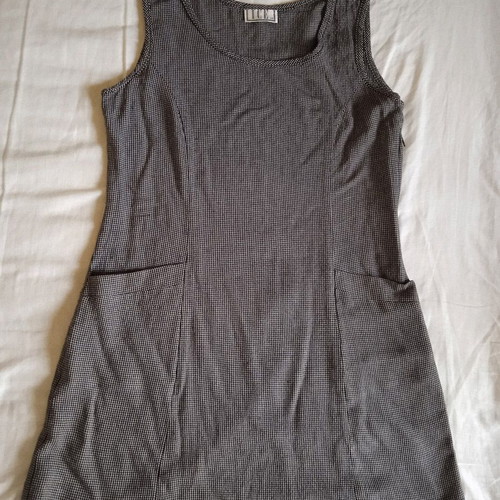 Mini checked dress Ice size M 38 like new with pockets