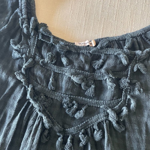 Women's black beach dress like new, size M