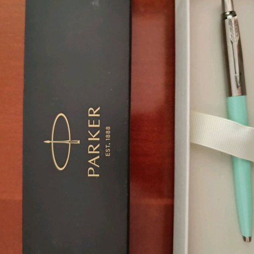 Parker turquoise pen new