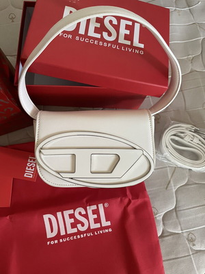 Diesel 1DR Shoulder Bag white, brand new