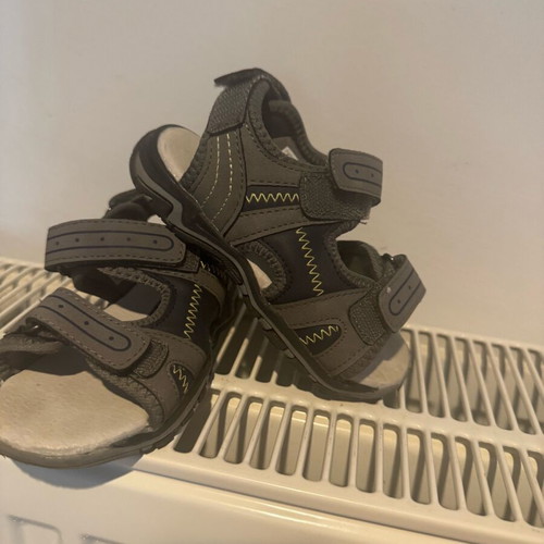 Lupilu sandals size 25 used with adjustable straps