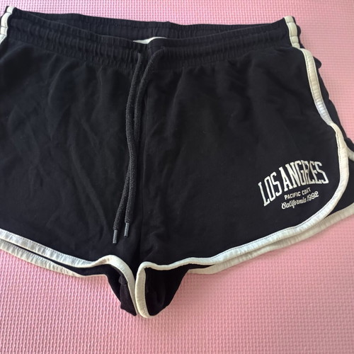 Terranova women's shorts black, like new, size L