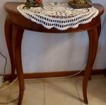 Classic console table like new