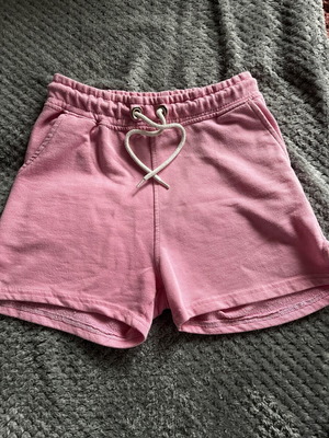 Pink summer bermuda shorts like new, size S