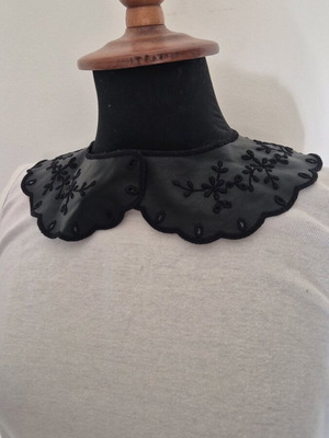 Pinko Collar Like New