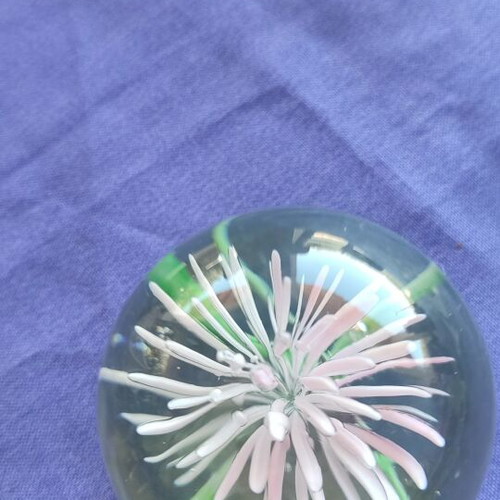 Crystal sphere with pink flower new