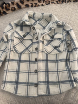 Children's outerwear new, white and gray, size 6 years