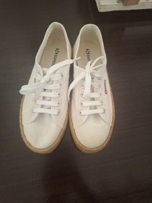 Superga sneakers like new, white with platform sole