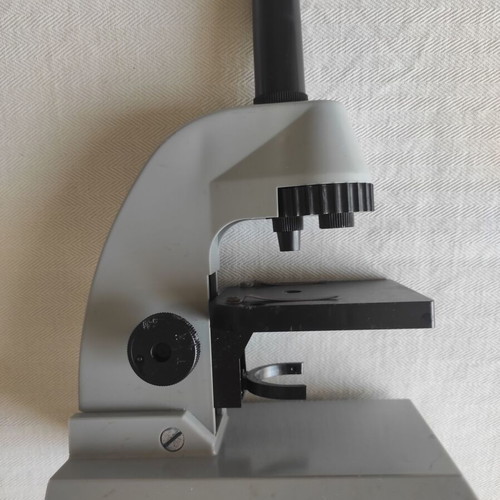 Educational microscope used (toy)
