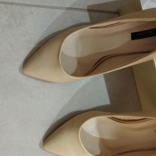 Lustren pumps size 39 with 6 cm heel like new