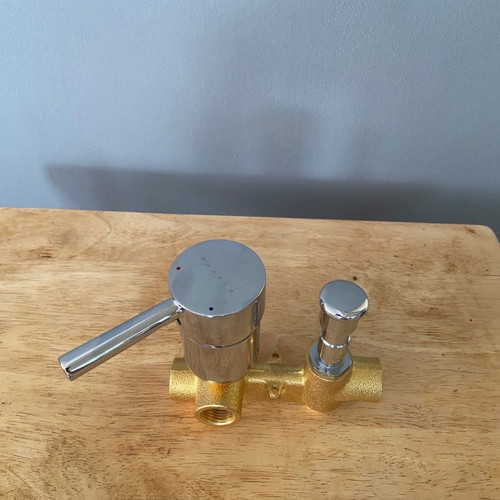 Praxis built-in shower mixer mechanism new