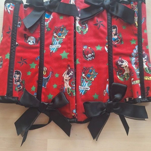 Hell Bunny Tattoo-Print Corset size M like new, red and black