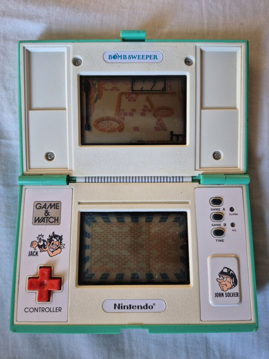 Nintendo Bomb Sweeper Game & Watch used - € 100,00 - Vendora.cy