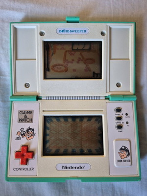 Nintendo Bomb Sweeper Game & Watch used