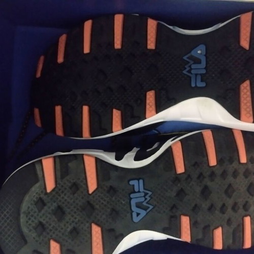 Fila men's athletic shoes like new, size 44.5