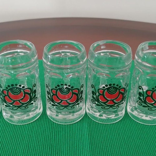 Mini Beer Glasses Stein Set of 6 like new with Oktoberfest style