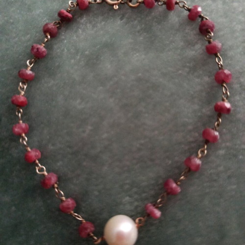 Silver gold-plated bracelet with rubies and pearl like new