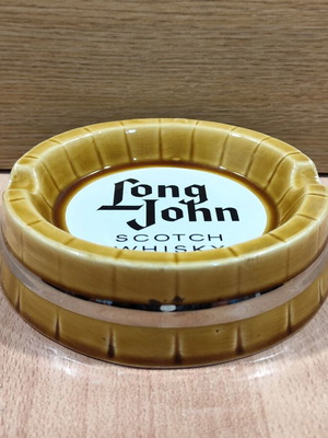 Long John Scotch Whisky παλιό διαφημιστικό κεραμικό τασάκι σαν καινούργιο