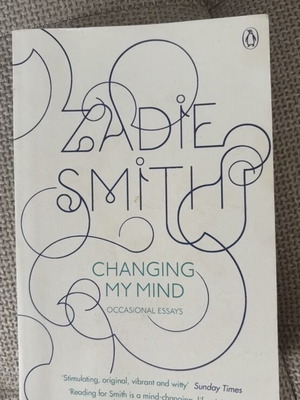 Changing My Mind Essays by Zadie Smith used, English