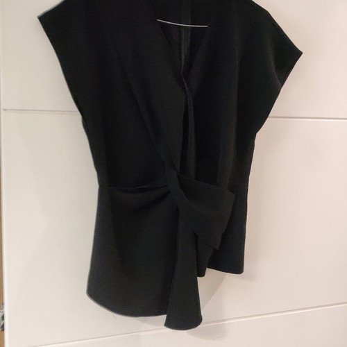 Zara blouse with back zipper new, black, size M